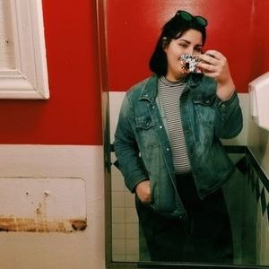 Meet your Posher, Layne